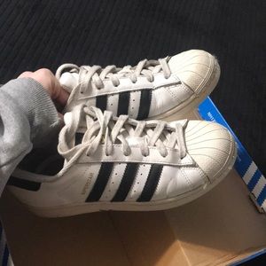 adidas superstar 7.5